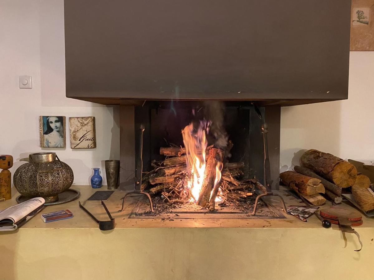 La Maison De Mado Et Sa Cabane Dans Les Arbres Plan d'Aups المظهر الخارجي الصورة